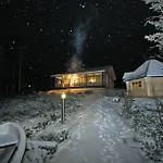 Nyaraló Hottituvat *