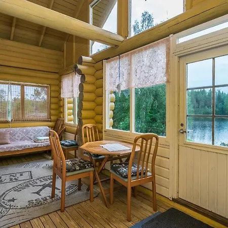 哈提图维特山林小屋 *