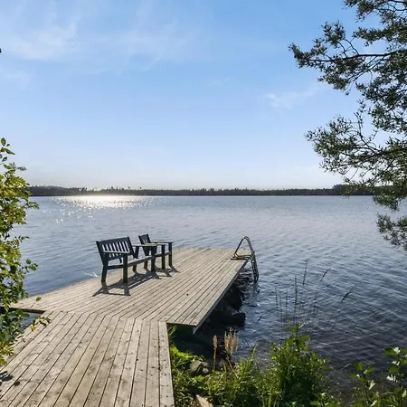 哈提图维特山林小屋 Kosula