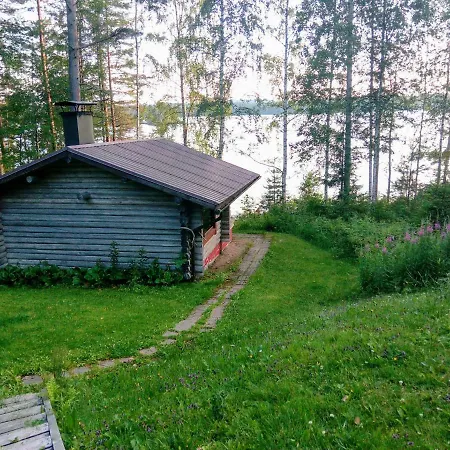 度假居 哈提图维特山林小屋 *